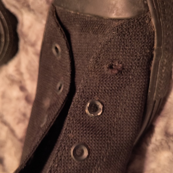 Chuck Taylor Converse Mens - Picture 2 of 5